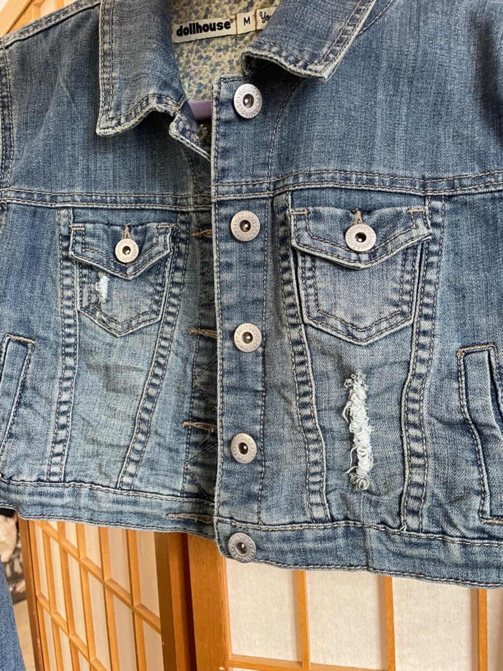 Upcycled Dollhouse Cropped Distressed Denim Jacket with Bird Hmong embroidery M - Picture 4 of 15